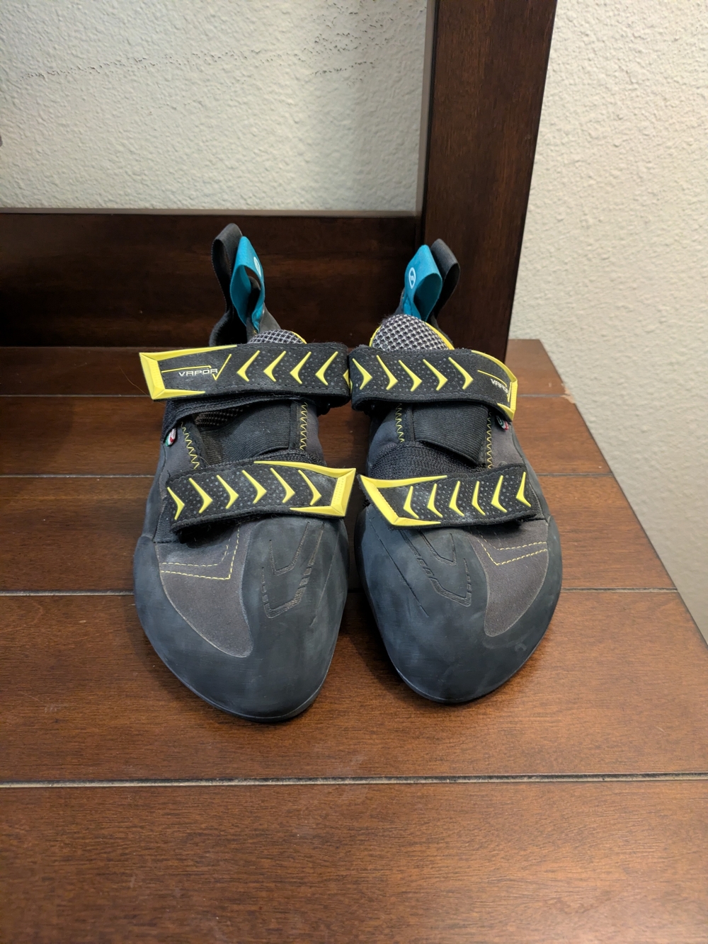 Scarpa Vapor Climbing Shoes